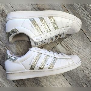 adidas gazelle silver green womens Adidas x Wales Bonner Samba OG Caramel Brown Croc Sneakers
